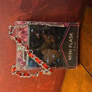 Wild Eye Designs 3oz Stainless Steel Mini Flask - Black/Silver/Red - NIP